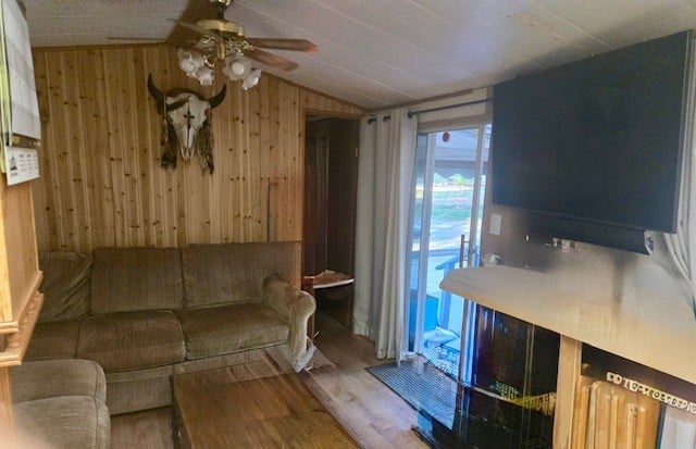 cabins in volo il